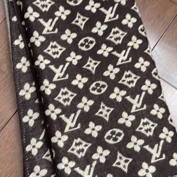 Set of 5 scarves - Picture 4 of 7
